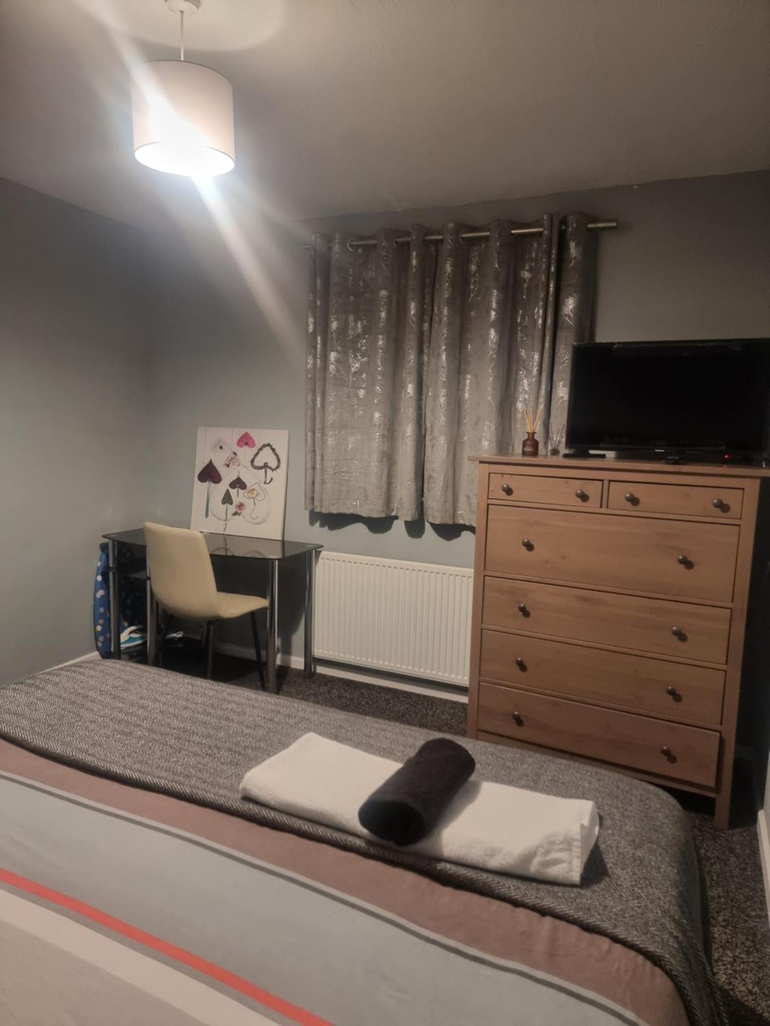 Spacious House In Central Manchester Extérieur photo