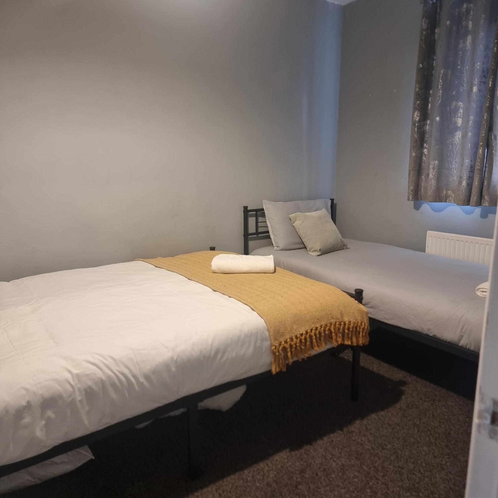 Spacious House In Central Manchester Extérieur photo